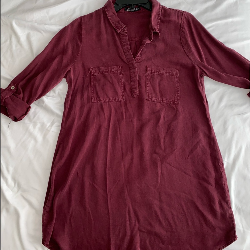 Burgundy T-shirt dress. Decent condition. Size small